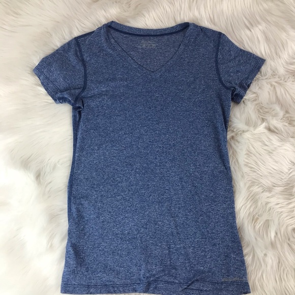 Eddie Bauer FREEDRY V-Neck Short Sleeve Top XS - Picture 1 of 7